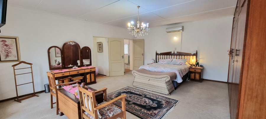 4 Bedroom Property for Sale in Dan Pienaar Free State